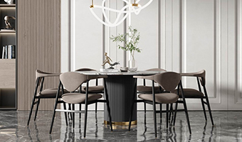 墻面是用護(hù)墻板好還是貼墻布好？